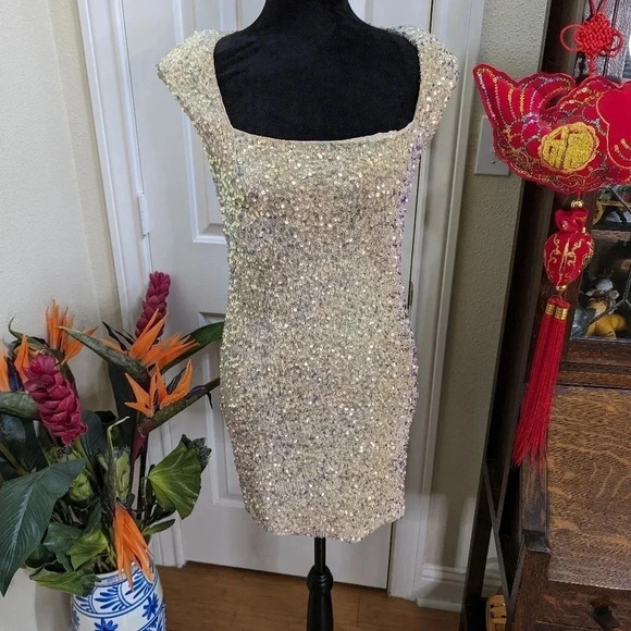 Astr Beige Mini Dress - Picture 3 of 7